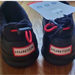 Ladies HUNTER original insulated Sherpa shoe. Hard to find.